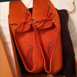 🧡 TOD’s Suede Driving Shoe 🧡